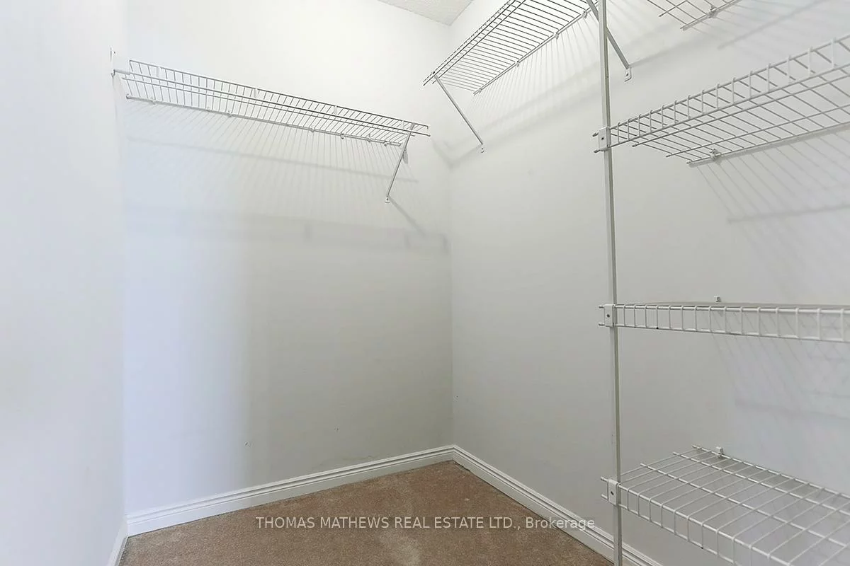 135, Hillcrest, Cooksville, Mississauga