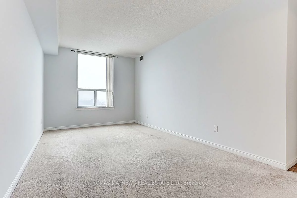 135, Hillcrest, Cooksville, Mississauga