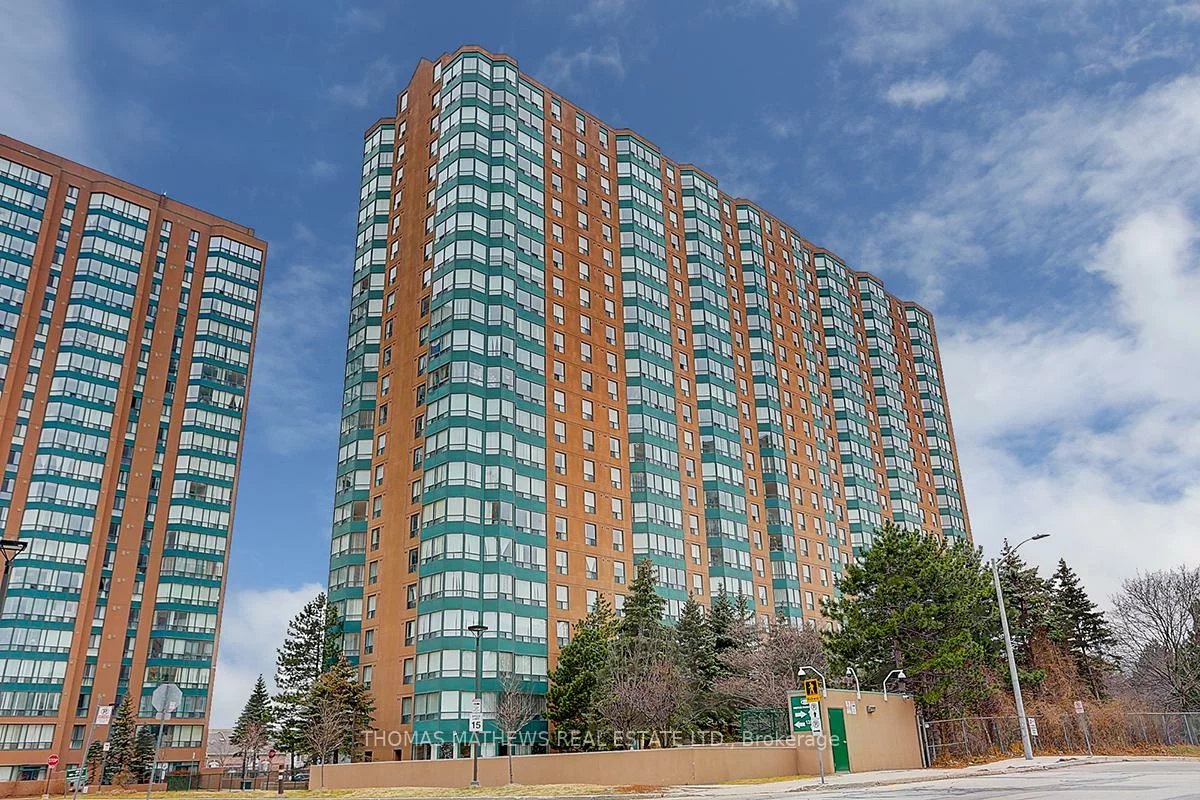 135, Hillcrest, Cooksville, Mississauga