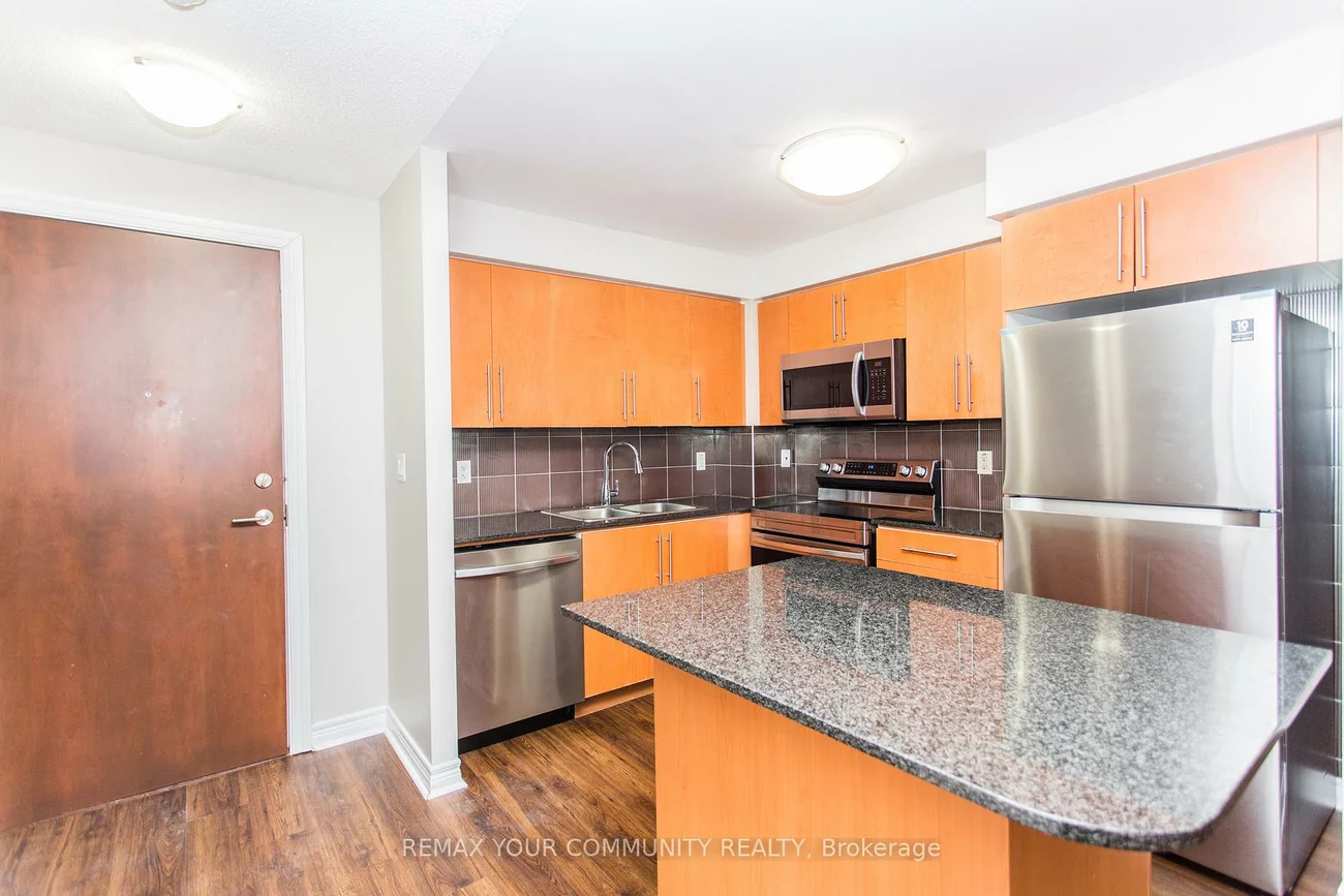 310, Burnhamthorpe, City Centre, Mississauga