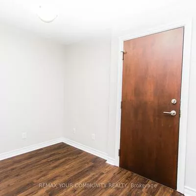 310, Burnhamthorpe, City Centre, Mississauga