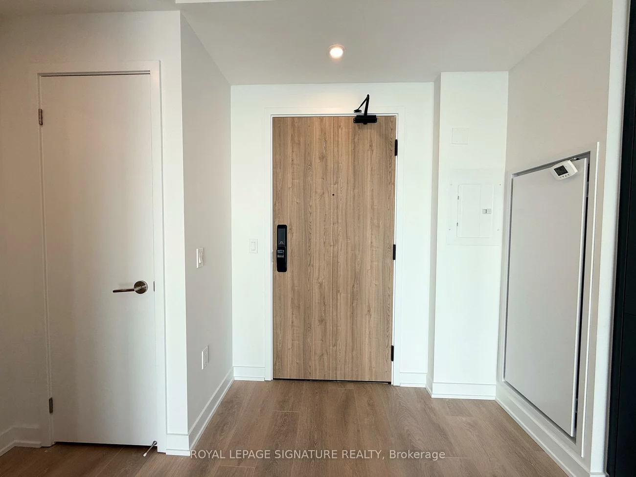 1, Fairview, Mississauga Valleys, Mississauga