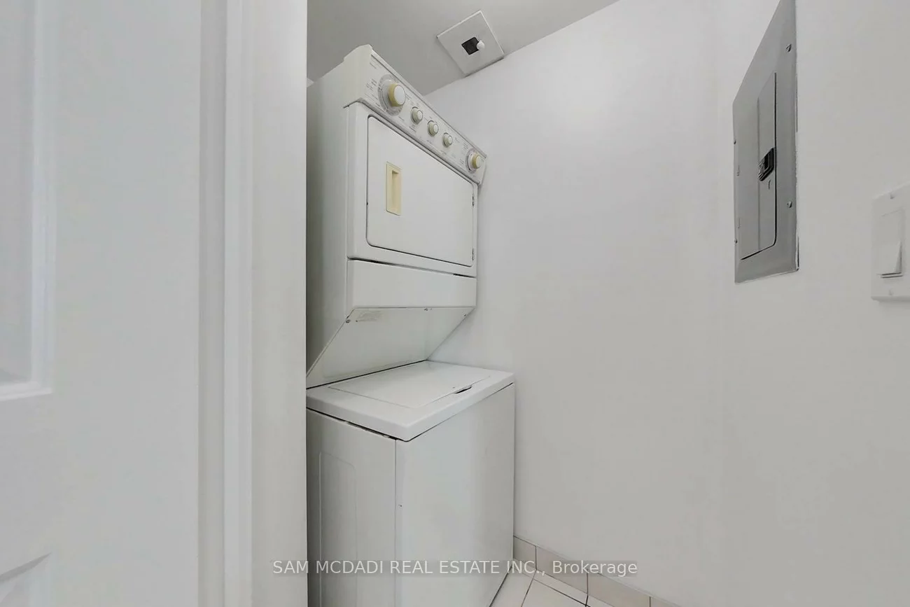 70, Absolute, City Centre, Mississauga