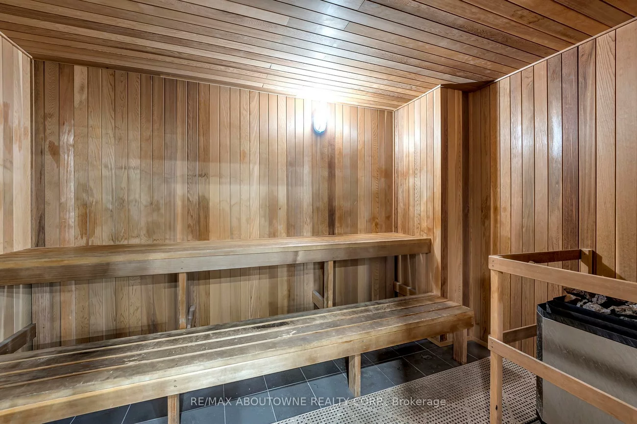 115, Hillcrest, Cooksville, Mississauga