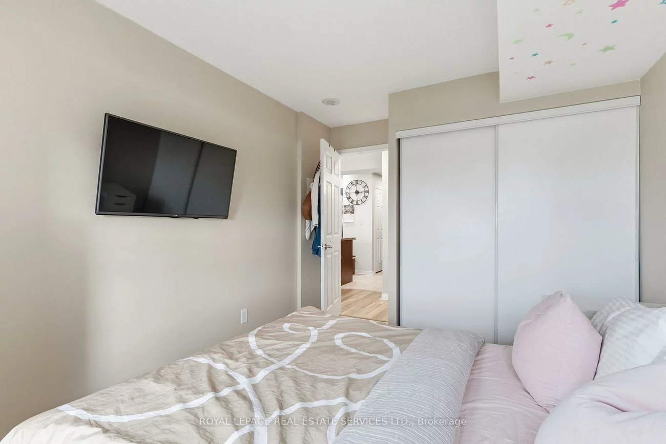 4850, Glen Erin, Central Erin Mills, Mississauga