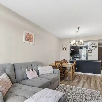 4850, Glen Erin, Central Erin Mills, Mississauga