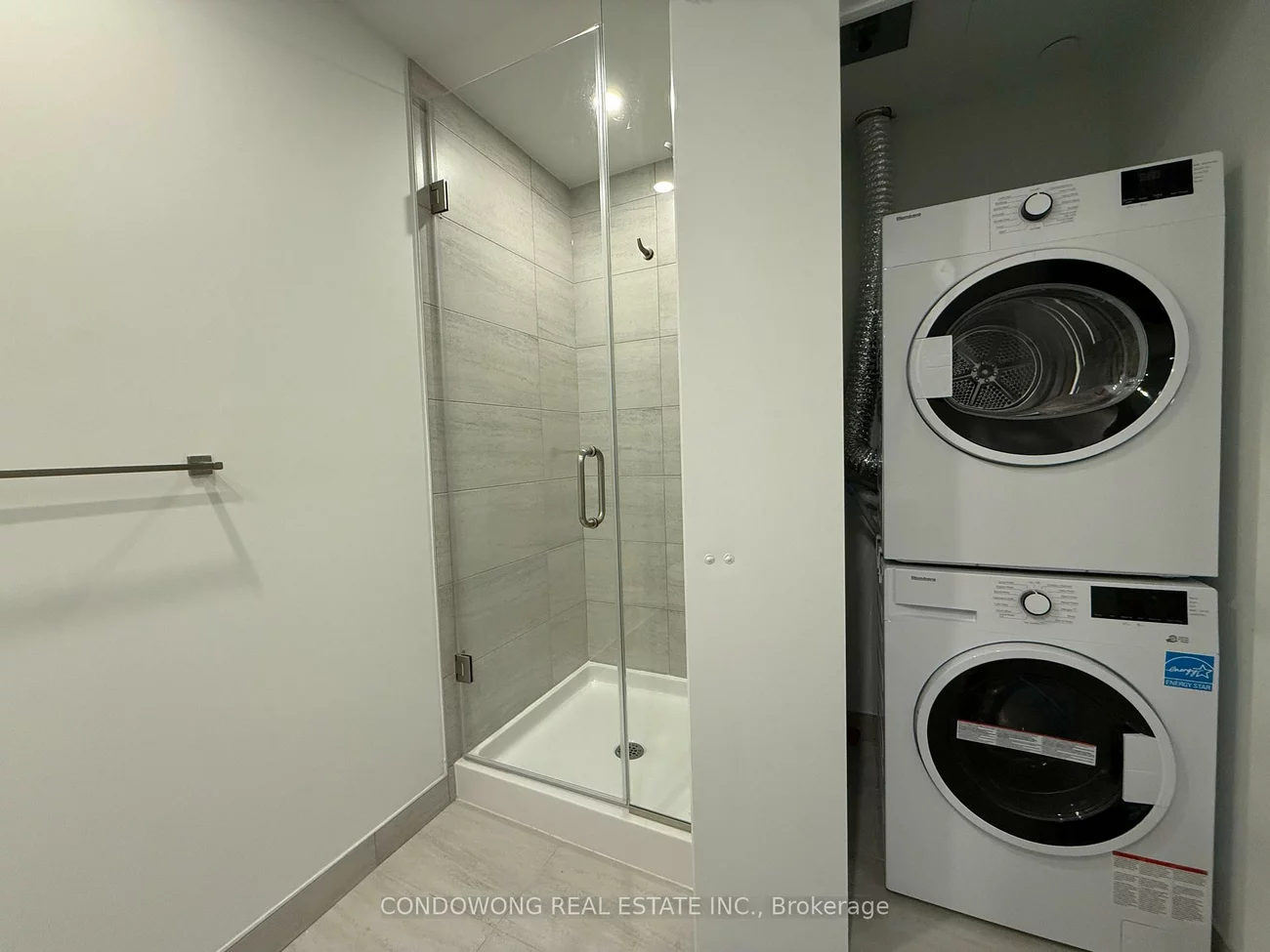 1, Fairview, Mississauga Valleys, Mississauga