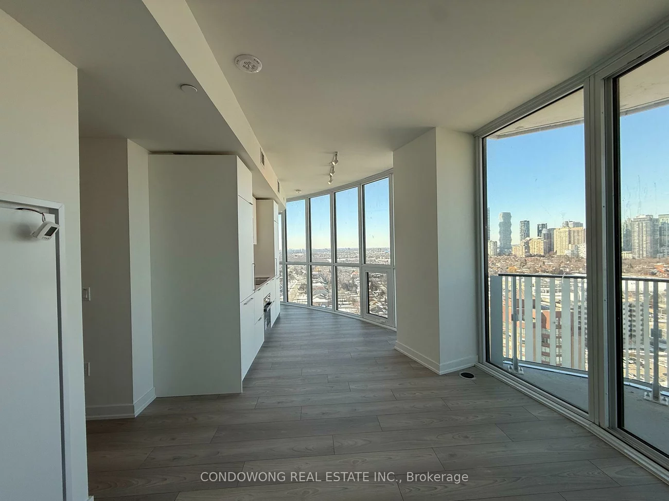 1, Fairview, Mississauga Valleys, Mississauga