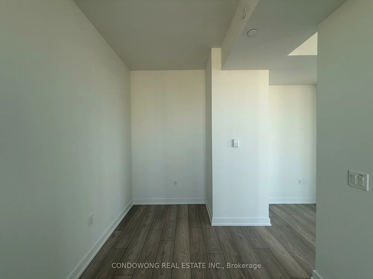 1, Fairview, Mississauga Valleys, Mississauga