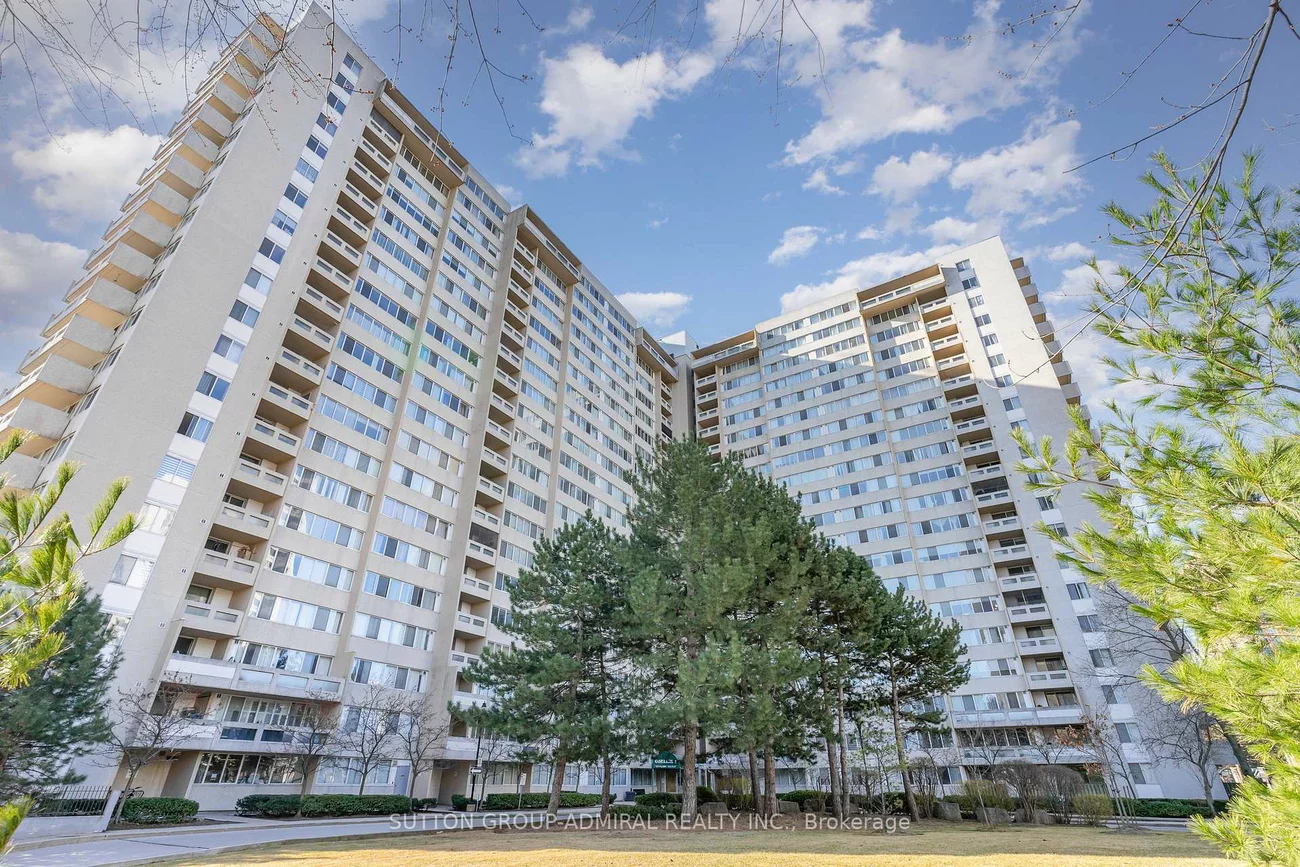 3590, Kaneff, Mississauga Valleys, Mississauga
