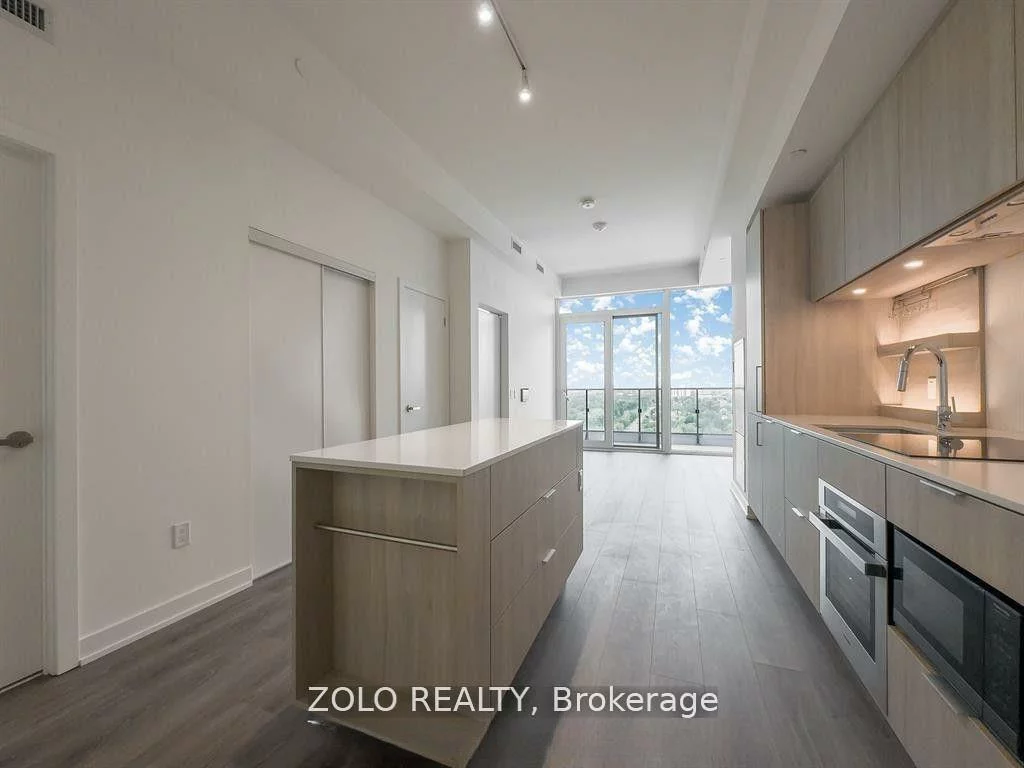 28, Ann, Port Credit, Mississauga