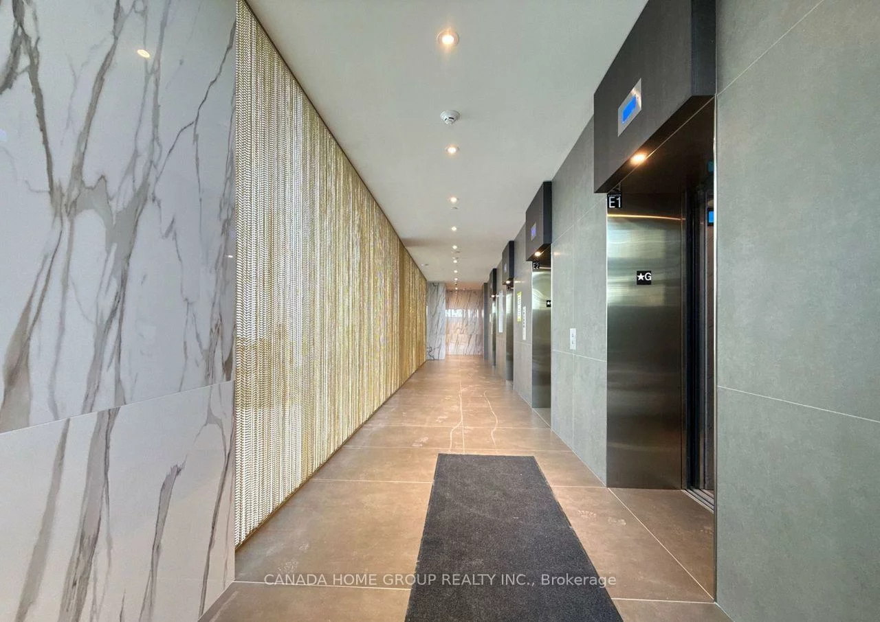 448, Burnhamthorpe, City Centre, Mississauga