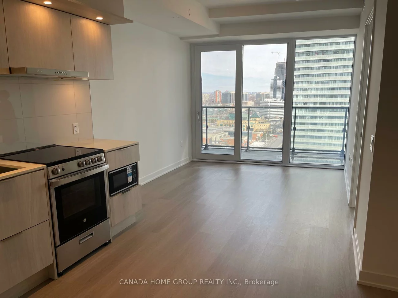 448, Burnhamthorpe, City Centre, Mississauga