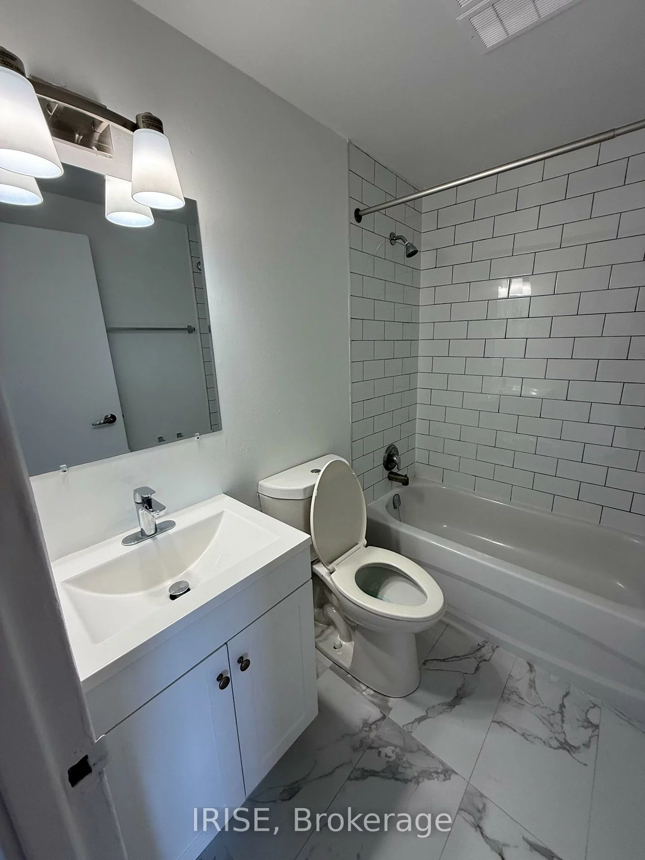 7555, Goreway, Malton, Mississauga