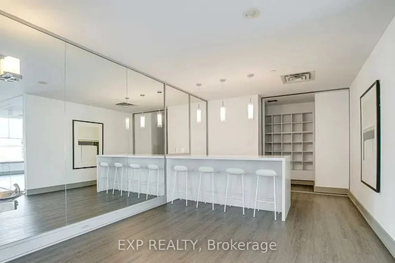 510, Curran, City Centre, Mississauga