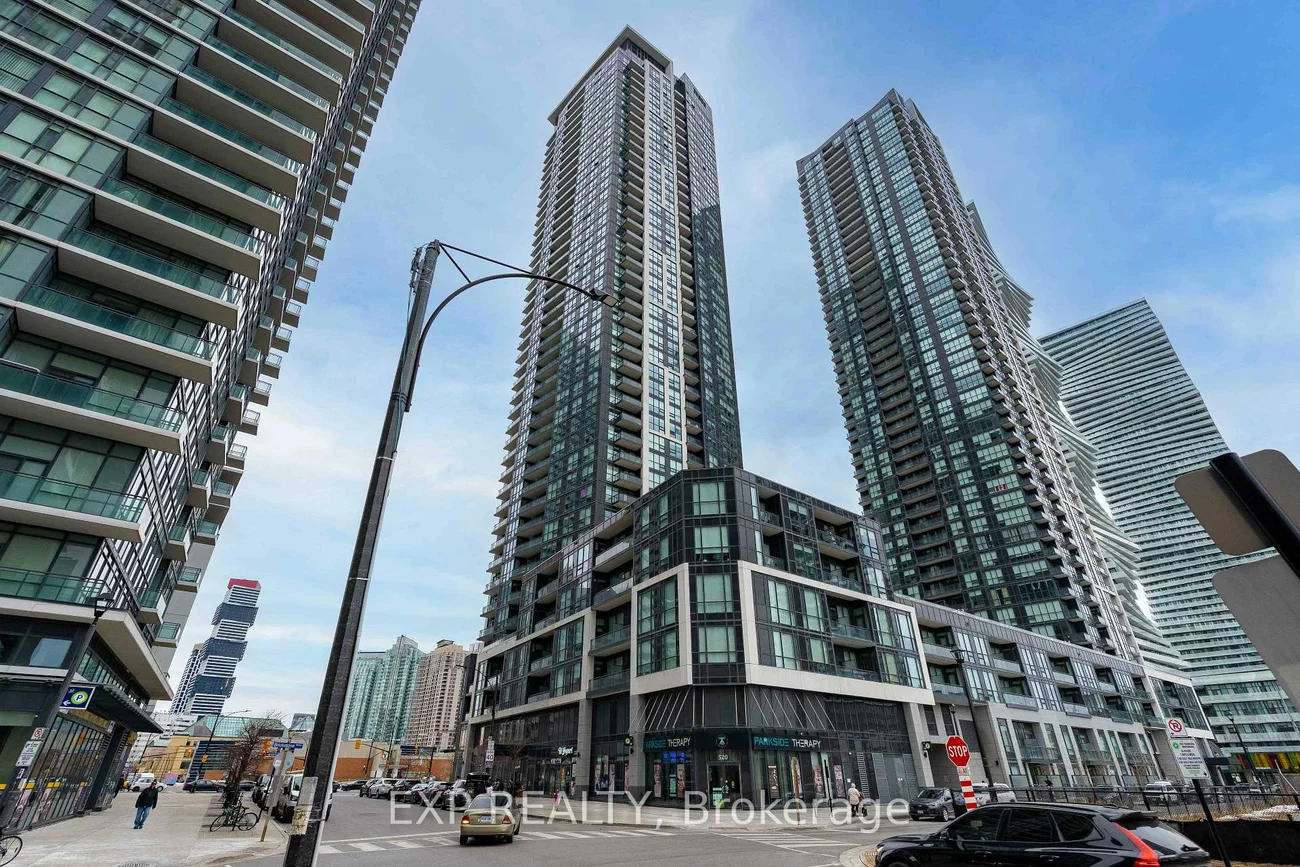 510, Curran, City Centre, Mississauga