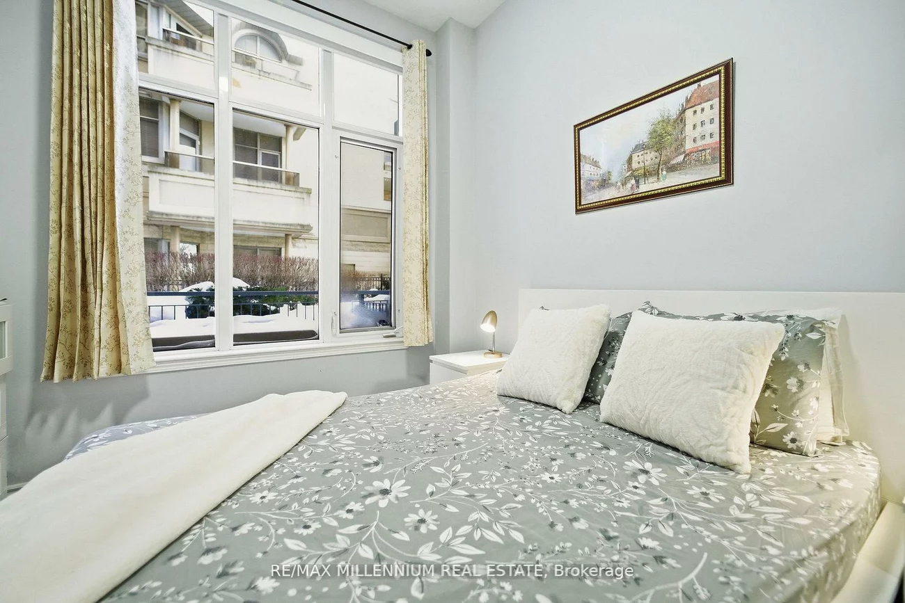 330, Royal Princess, City Centre, Mississauga