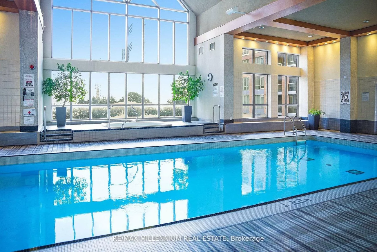 330, Royal Princess, City Centre, Mississauga