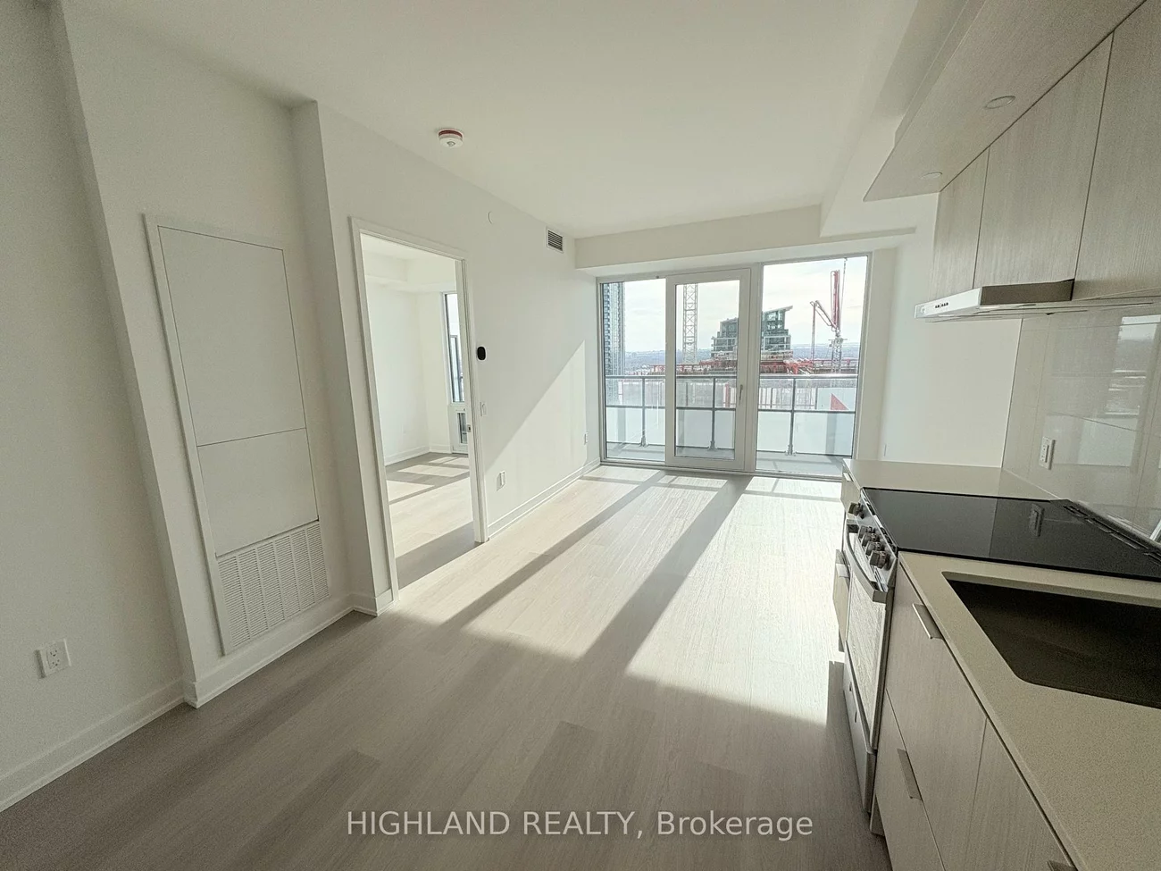 448, Burnhamthorpe, City Centre, Mississauga