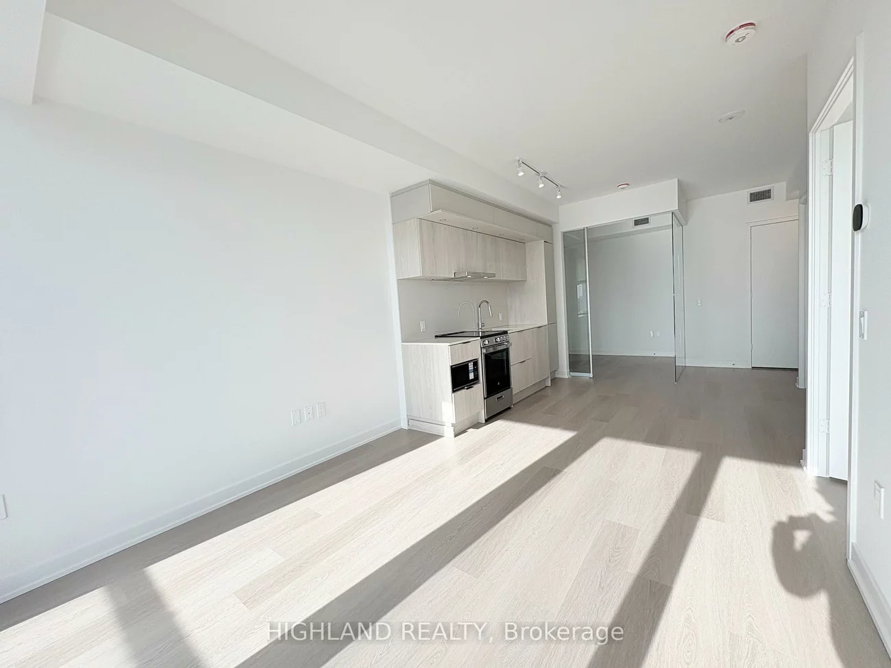 448, Burnhamthorpe, City Centre, Mississauga