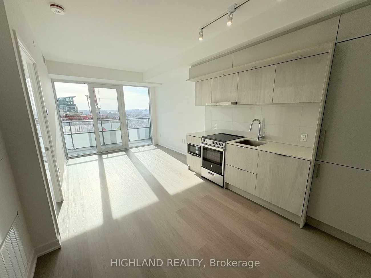 448, Burnhamthorpe, City Centre, Mississauga