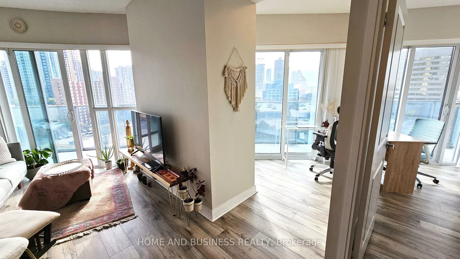 60, Absolute, City Centre, Mississauga