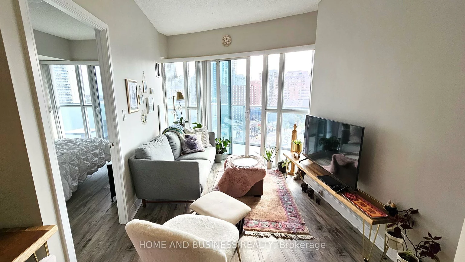 60, Absolute, City Centre, Mississauga