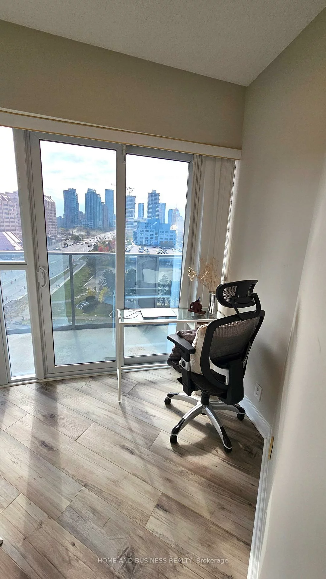 60, Absolute, City Centre, Mississauga