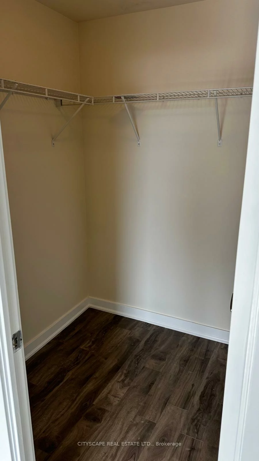 4070, Confederation, Creditview, Mississauga