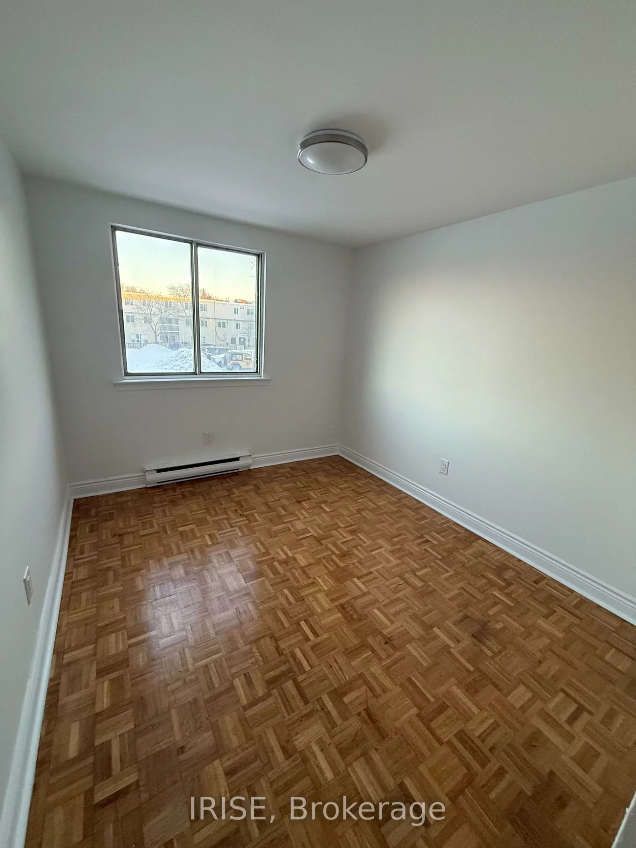 7555, Goreway, Malton, Mississauga