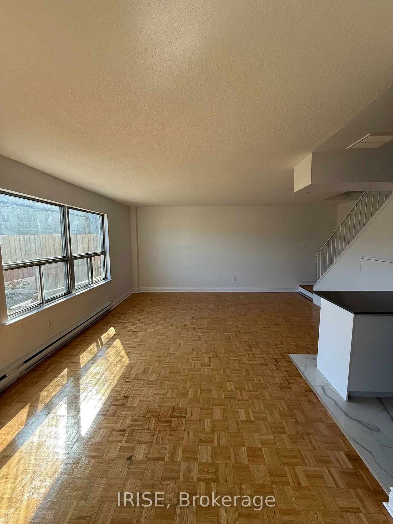 7555, Goreway, Malton, Mississauga