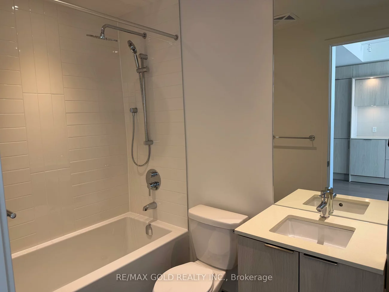 448, Burnhamthorpe, City Centre, Mississauga