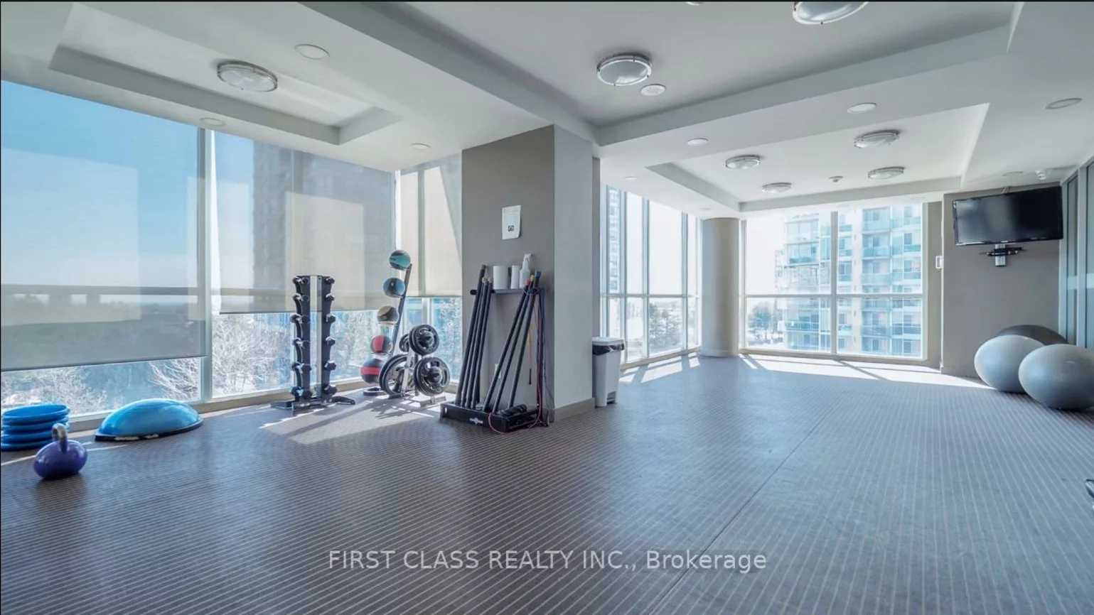 223, Webb, City Centre, Mississauga