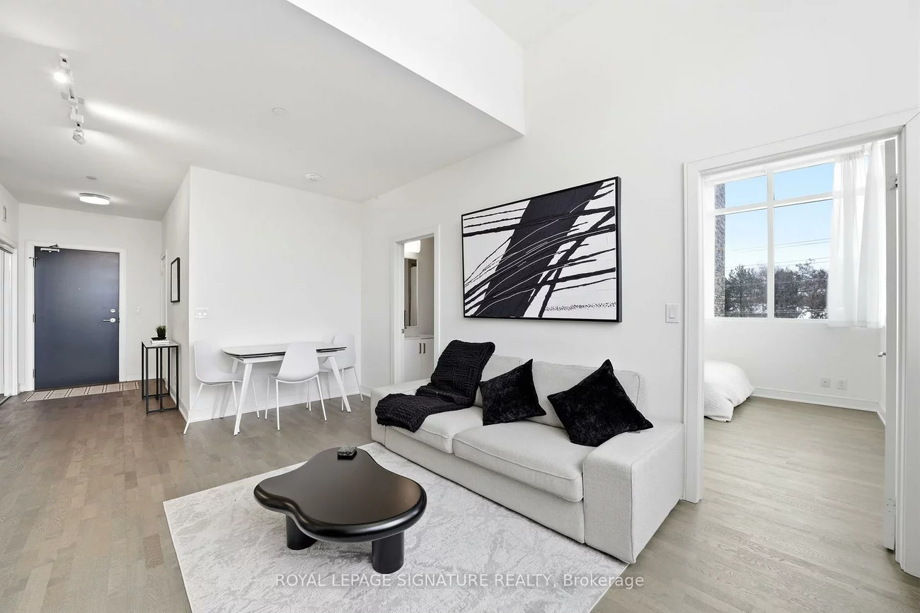 1575, Lakeshore, Clarkson, Mississauga