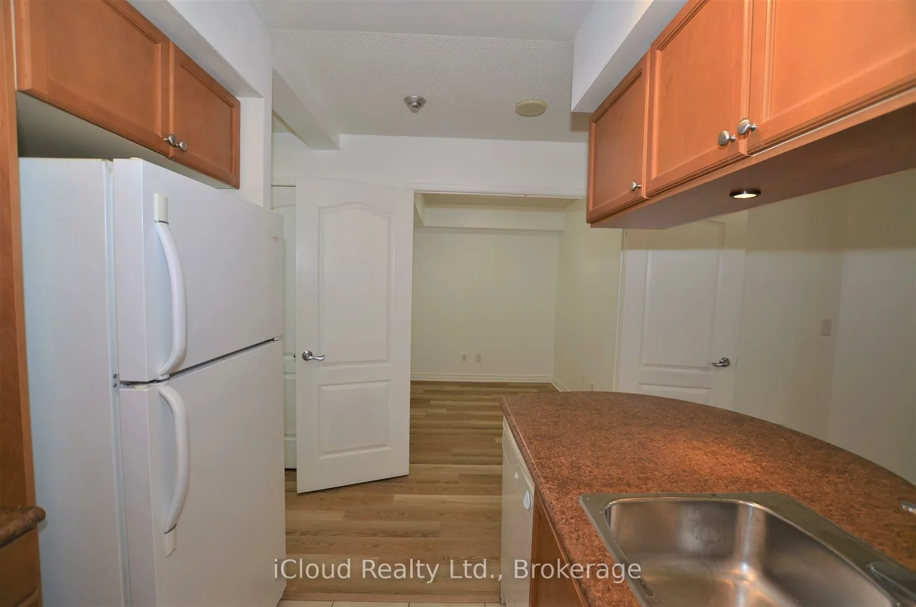 4090, Living Arts, City Centre, Mississauga