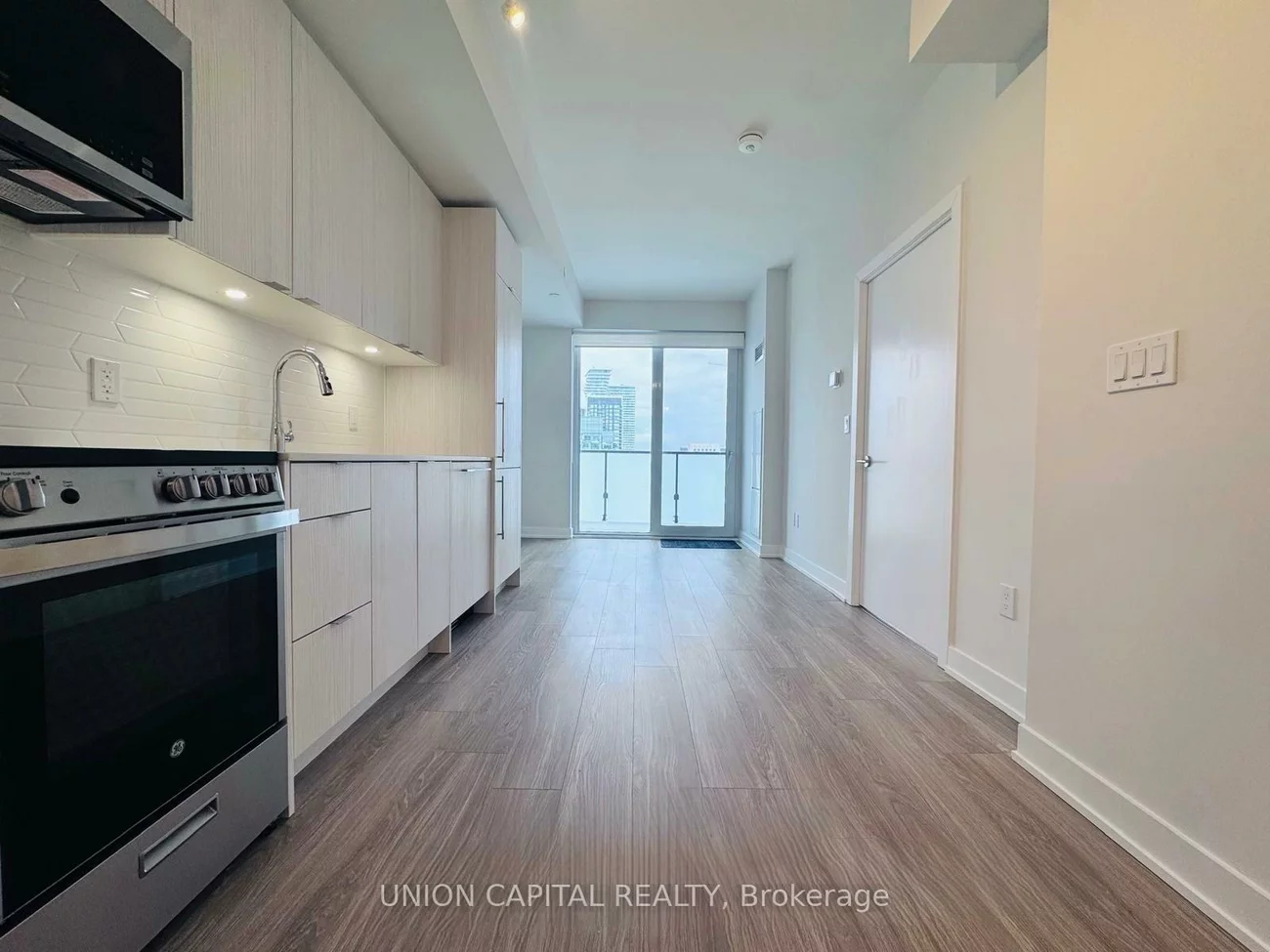 4130, Parkside Village, Creditview, Mississauga