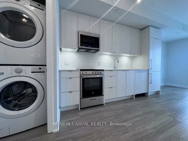 4130, Parkside Village, Creditview, Mississauga