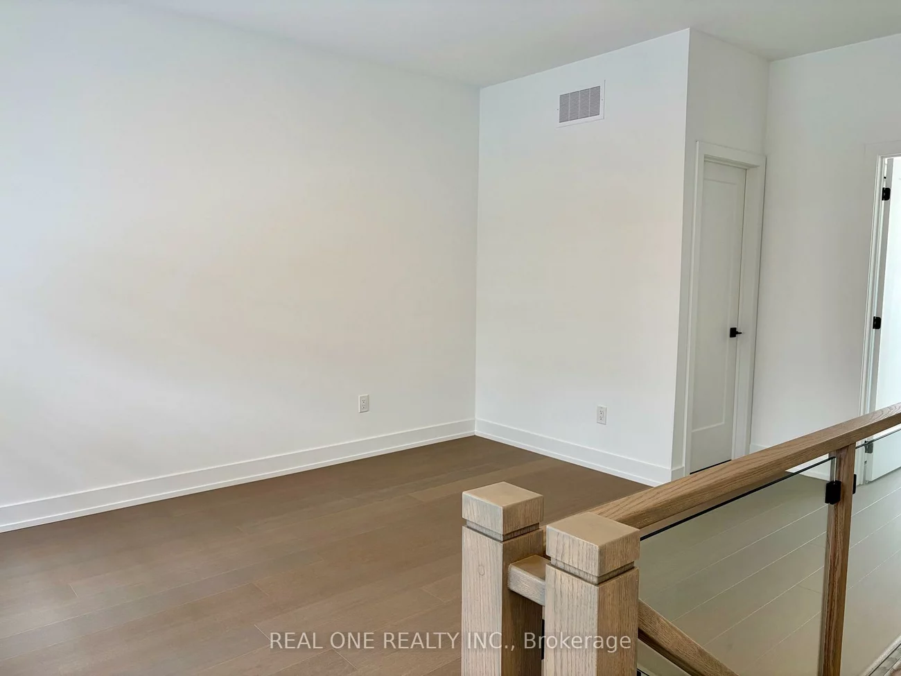 35, Lou Parsons, Port Credit, Mississauga