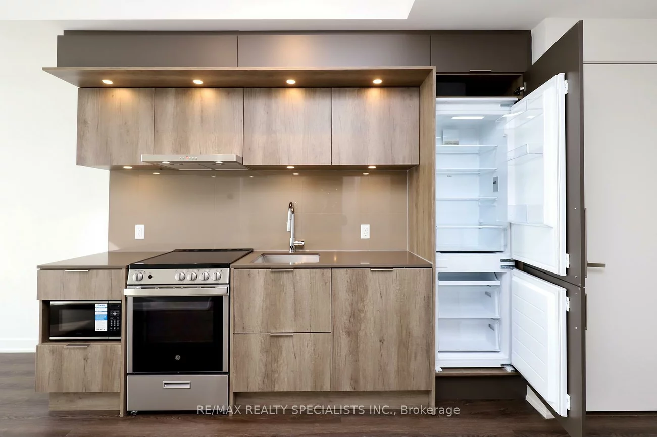 448, Burnhamthorpe, City Centre, Mississauga