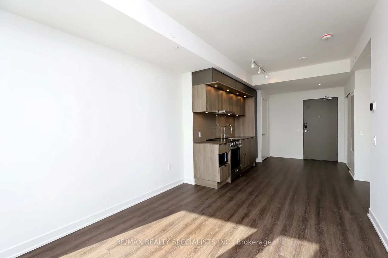 448, Burnhamthorpe, City Centre, Mississauga