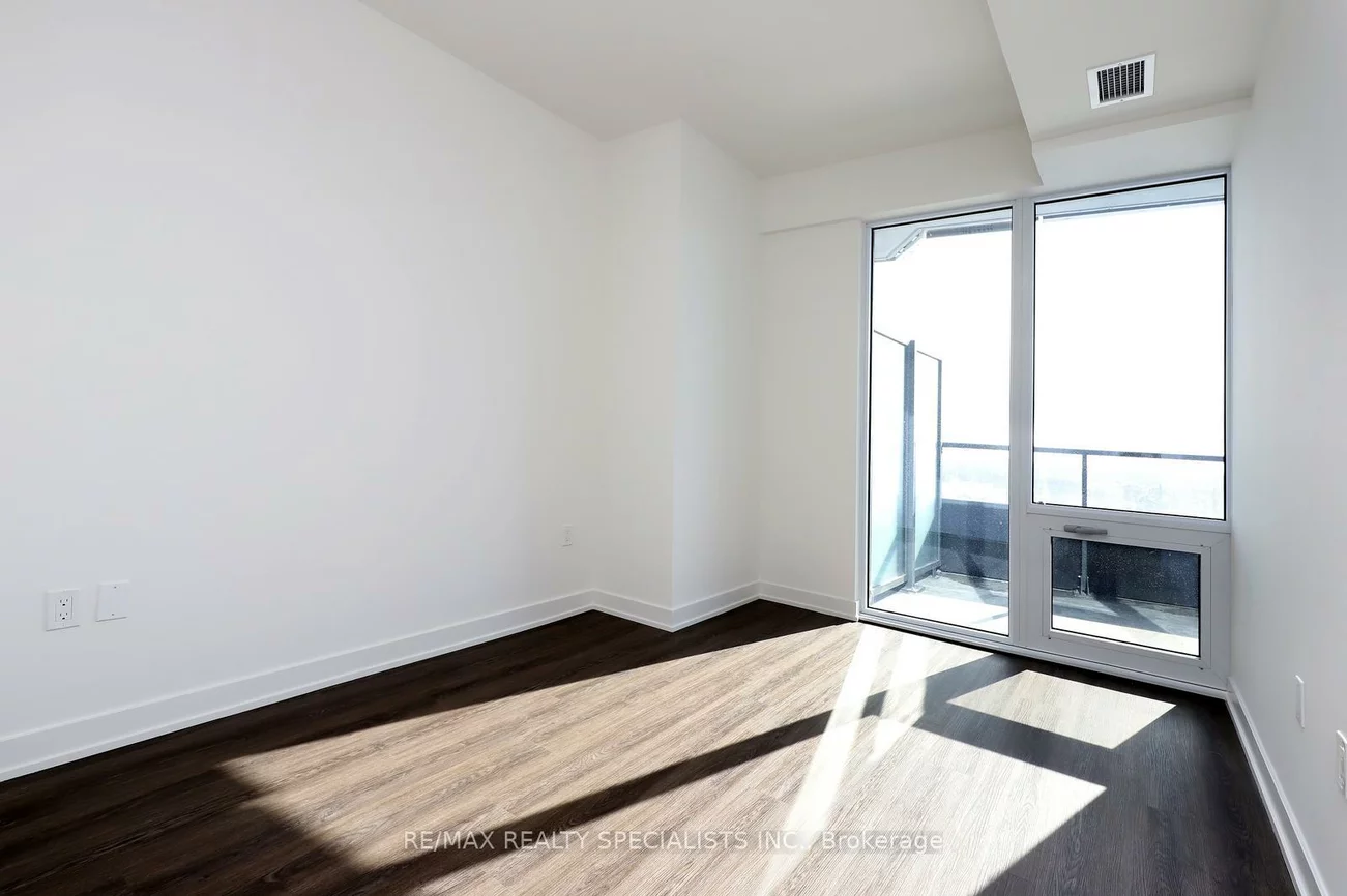 448, Burnhamthorpe, City Centre, Mississauga