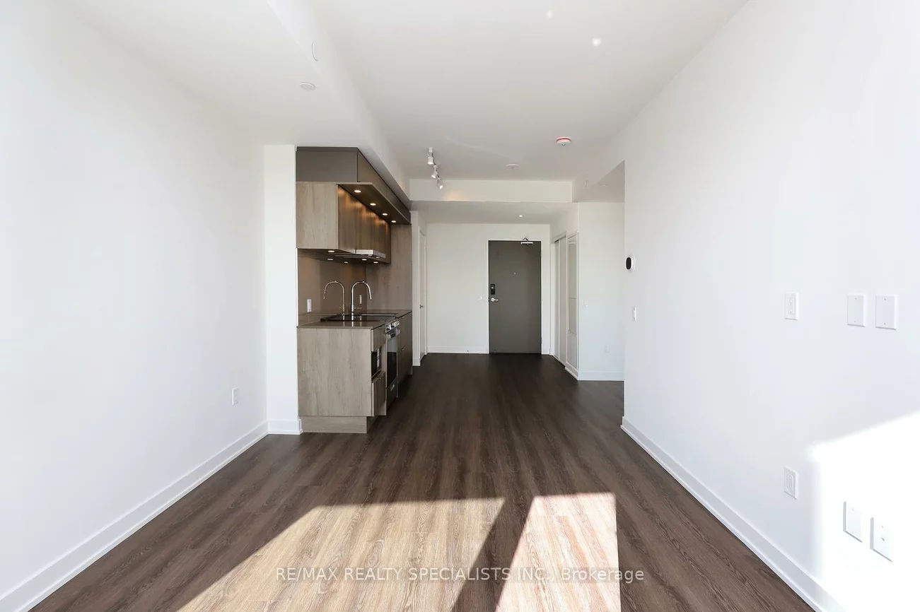 448, Burnhamthorpe, City Centre, Mississauga