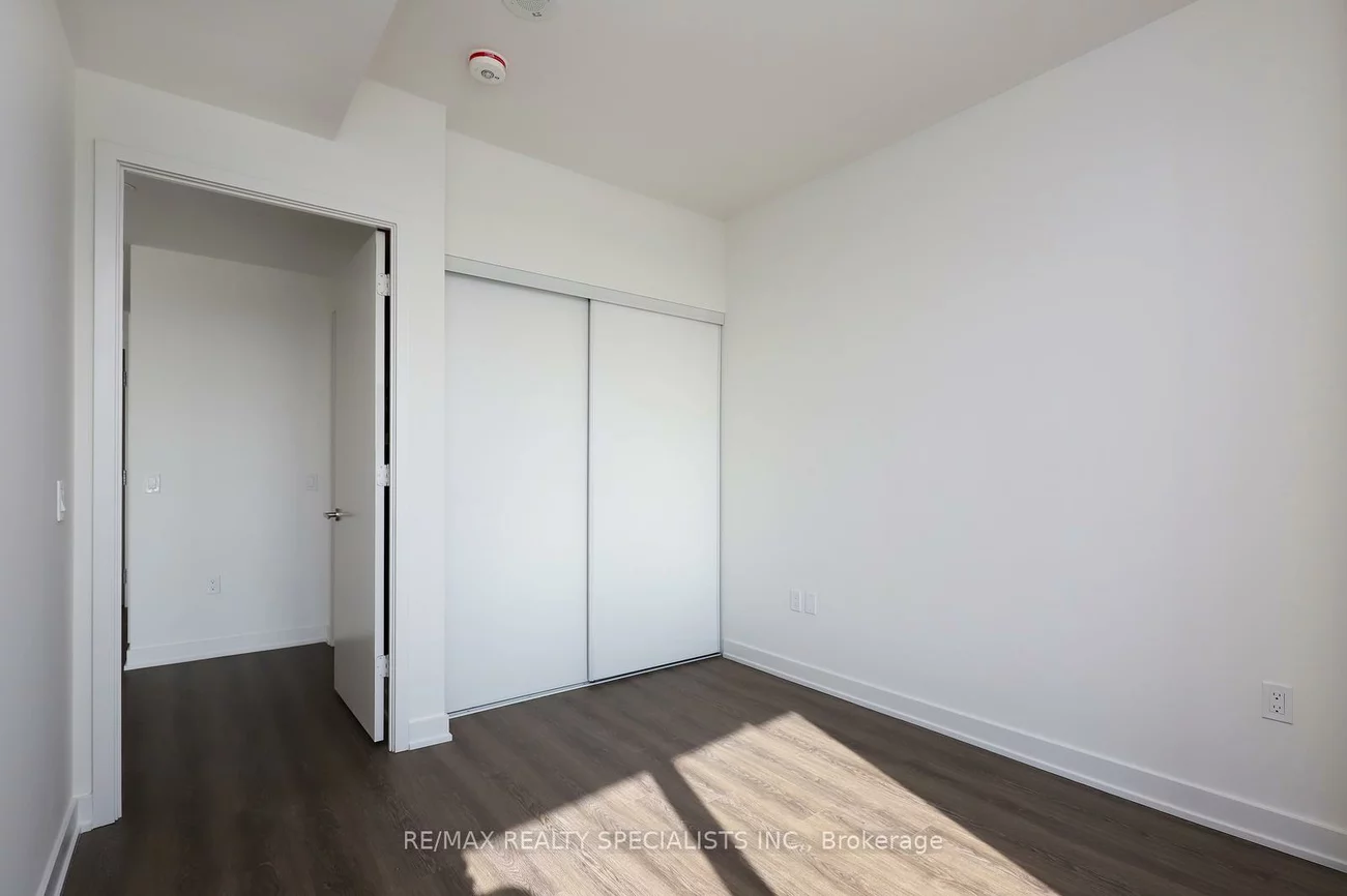 448, Burnhamthorpe, City Centre, Mississauga