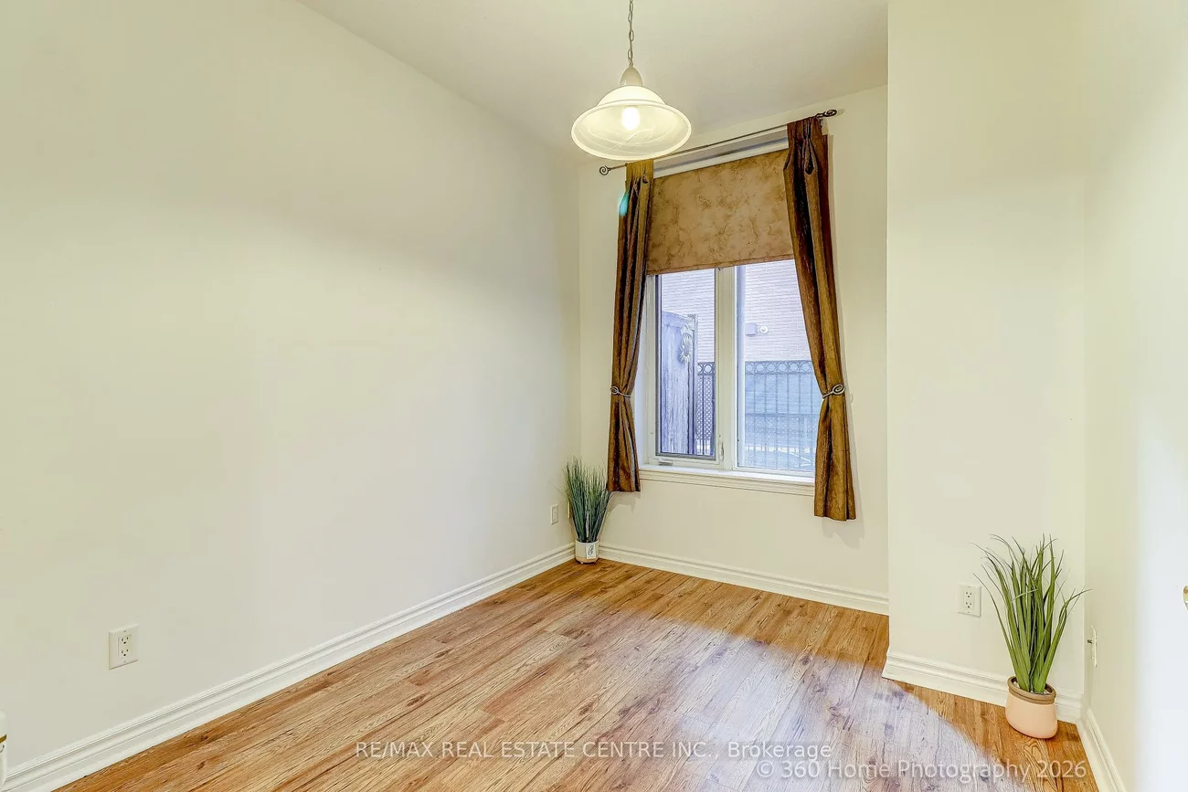 350, PRINCESS ROYAL, City Centre, Mississauga