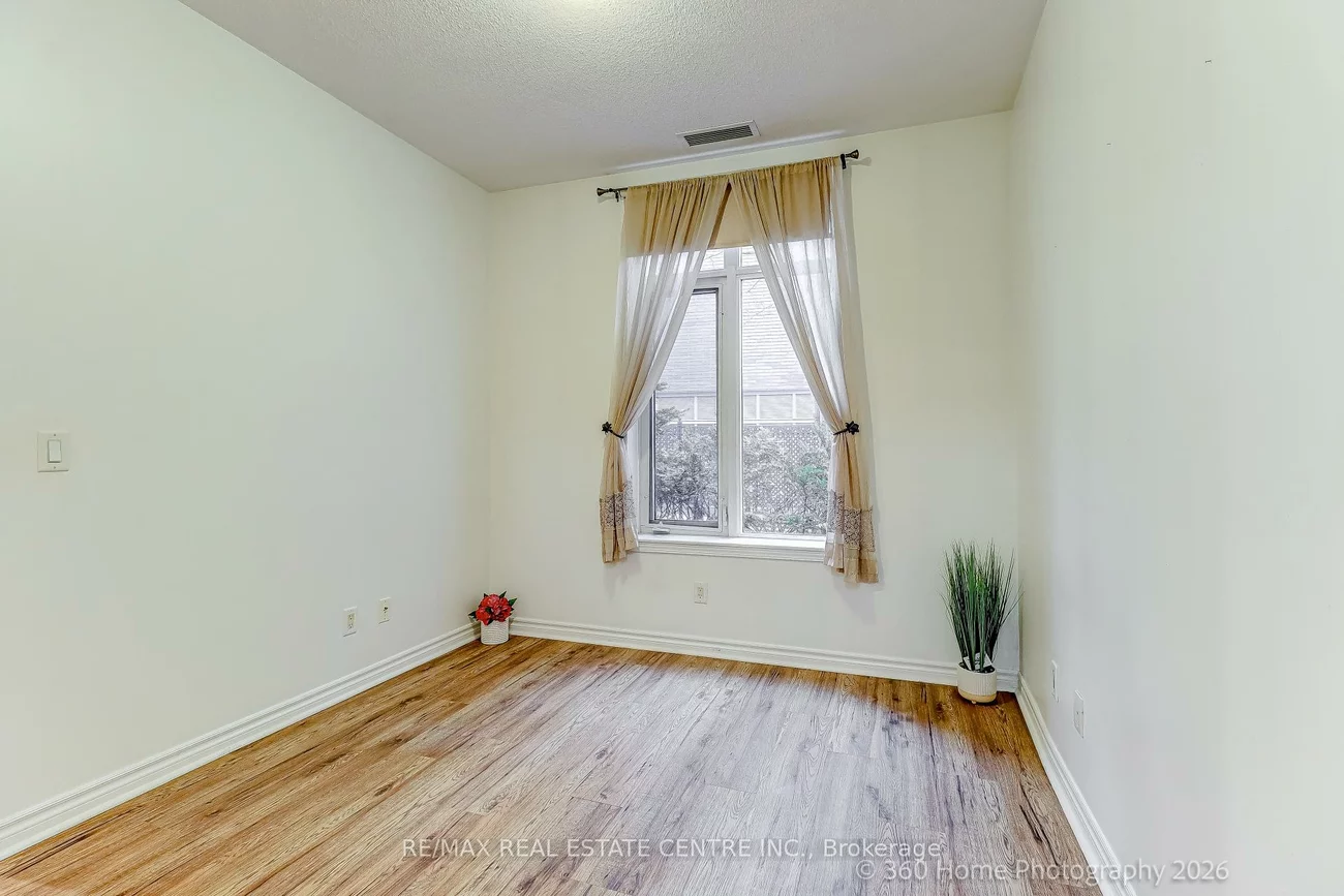 350, PRINCESS ROYAL, City Centre, Mississauga