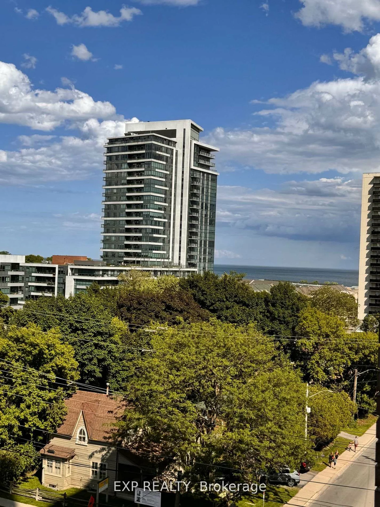 28, Ann, Port Credit, Mississauga