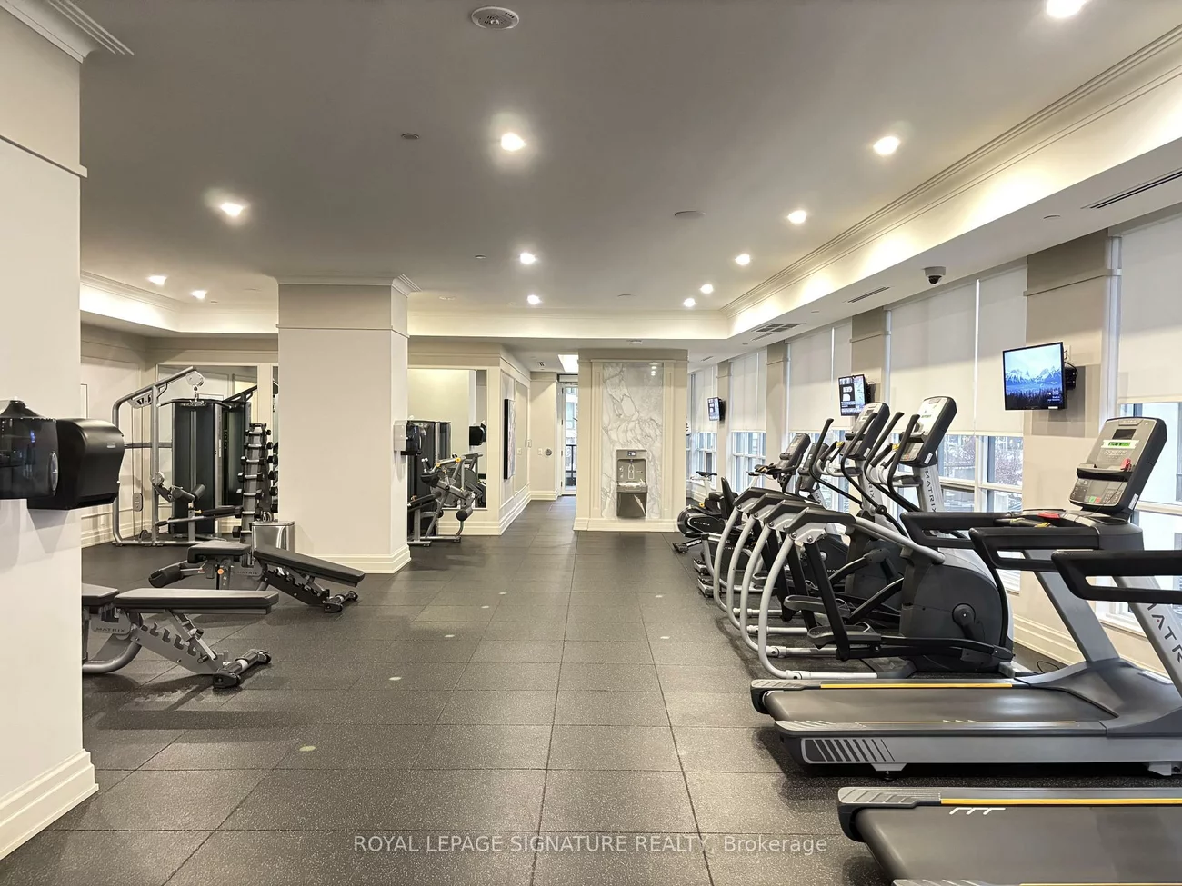 36, Elm, Fairview, Mississauga