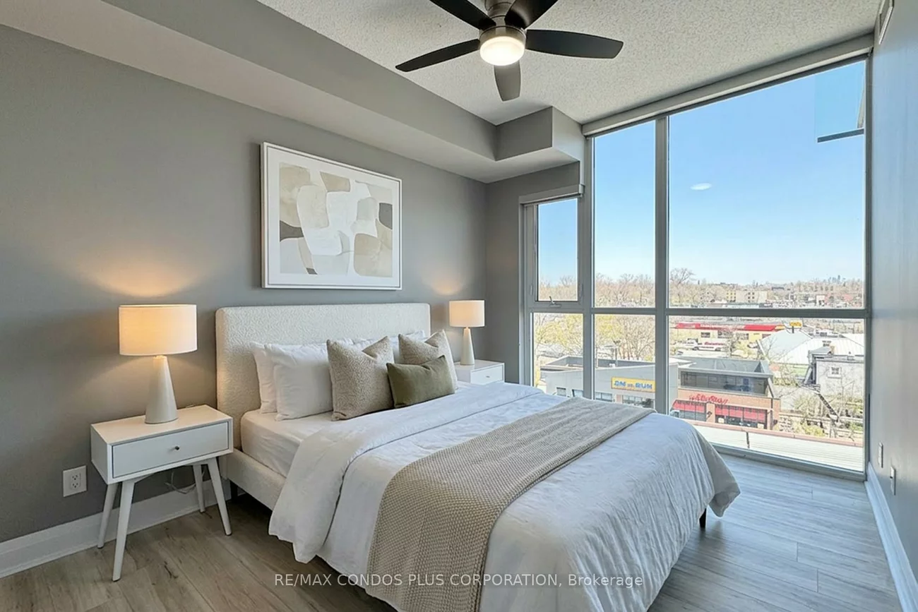 1, Hurontario, Port Credit, Mississauga