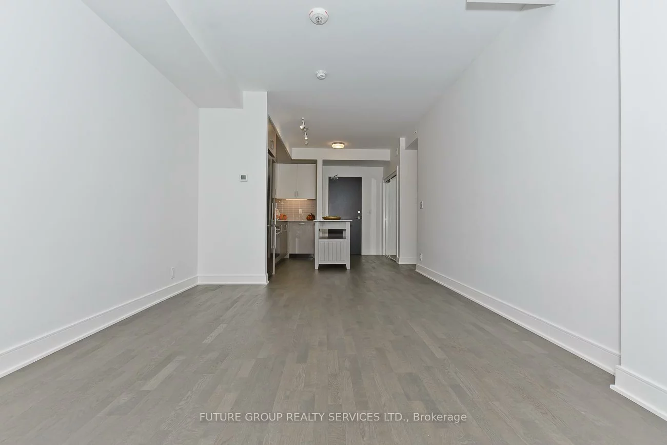 1575, Lakeshore, Clarkson, Mississauga