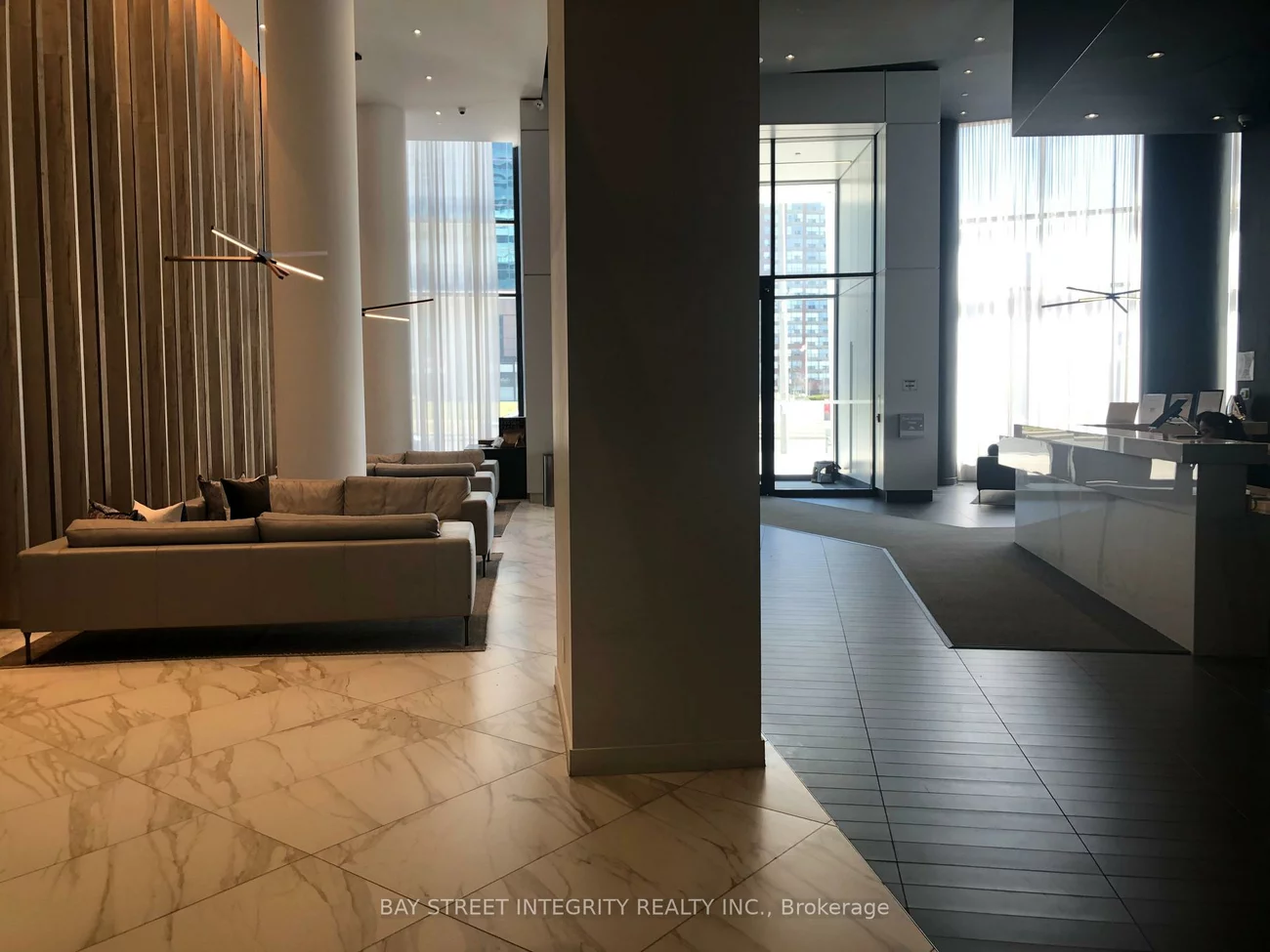 3900, confederation, City Centre, Mississauga